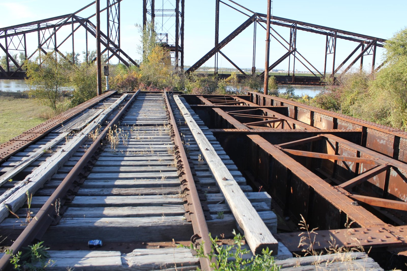 Deck of east approach (span #1)
